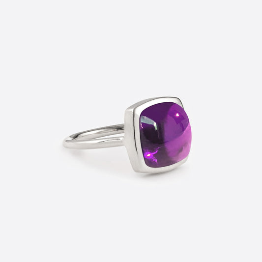 Bague pour femme de forme coussin argent 925 monte d'une amethyste violette