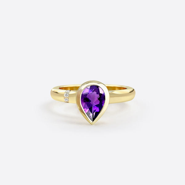 bague en forme de poire en argent plaque or jaune sertie d une pierre amethyste violette et diamants